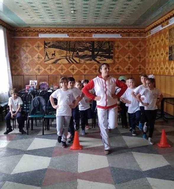 Спорт- детворе.