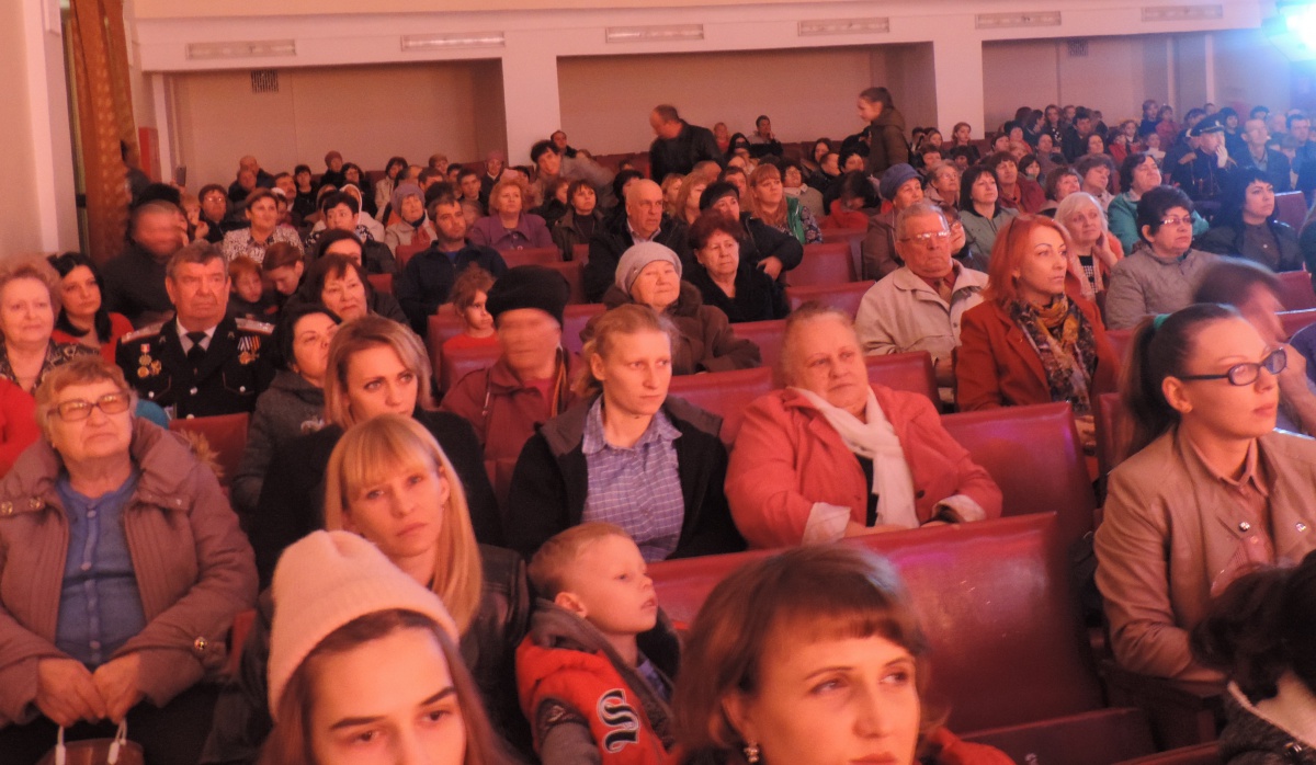 С праздником весны, любви и красоты...